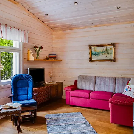 Hygge Host - Sauna Cottage By The Lake, Norvajaervi *